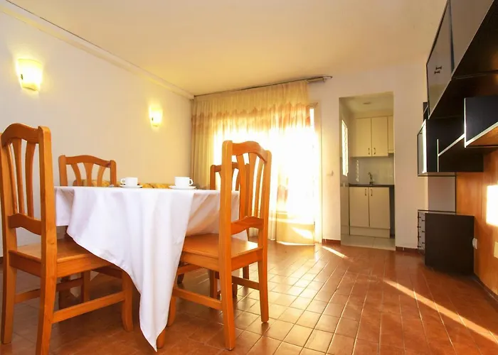 Alboran Study Apartment *