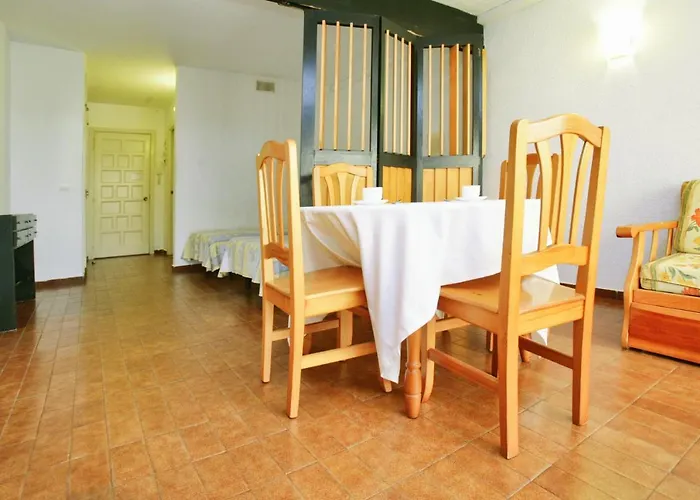 Apartment Alboran Study *